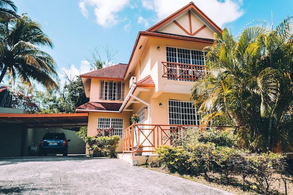 La Jolie - Luxury Ocean View Villa Black Rock ภายนอก รูปภาพ